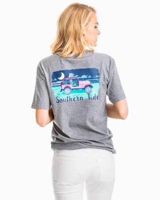 Kristin Kagay
Photo: Scott Wild
For: Southern Tide, 2018 Catalog
