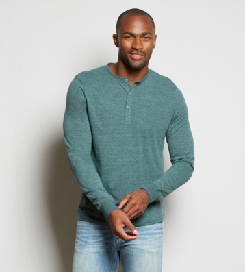 Keith Carlos
For: Threads for Thought, Fall 2015
