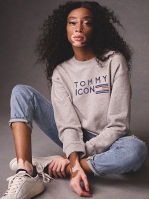 Chantelle Young
Photo: Stas Komarovski
For; Tommy Icons by Tommy Hilfiger, Fall/Winter 2018-19 Lookbook
