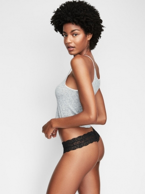 Eboni Davis
For: Victoria's Secret
