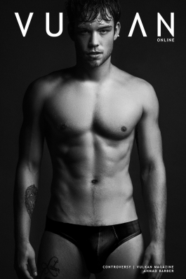 Dustin McNeer
Photo: Ahmad Barber
For: "Vulkan Magazine Online"
