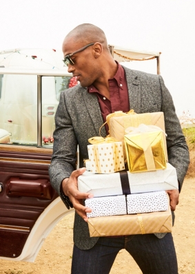 Keith Carlos
For: Sunglass Hut- "Shades of You"- Holiday 2016 Campaign 
