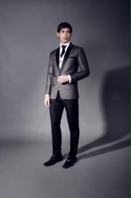 Stefano Churchill
For: "Cocoy Lizaso Groomswear 2016"
