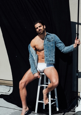 Nyle DiMarco
Photo: Taylor Miller Photo
For: BuzzFeed
