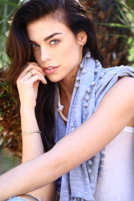 Raina Hein
For- Kerryn Leigh
