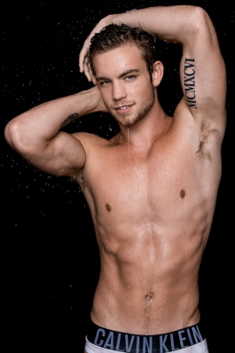 Dustin McNeer
Photo: Fritz Yap Photography
